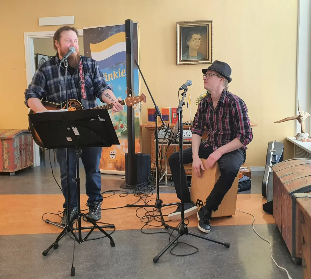 Anton Muskos och Rasmus Rova underhåller