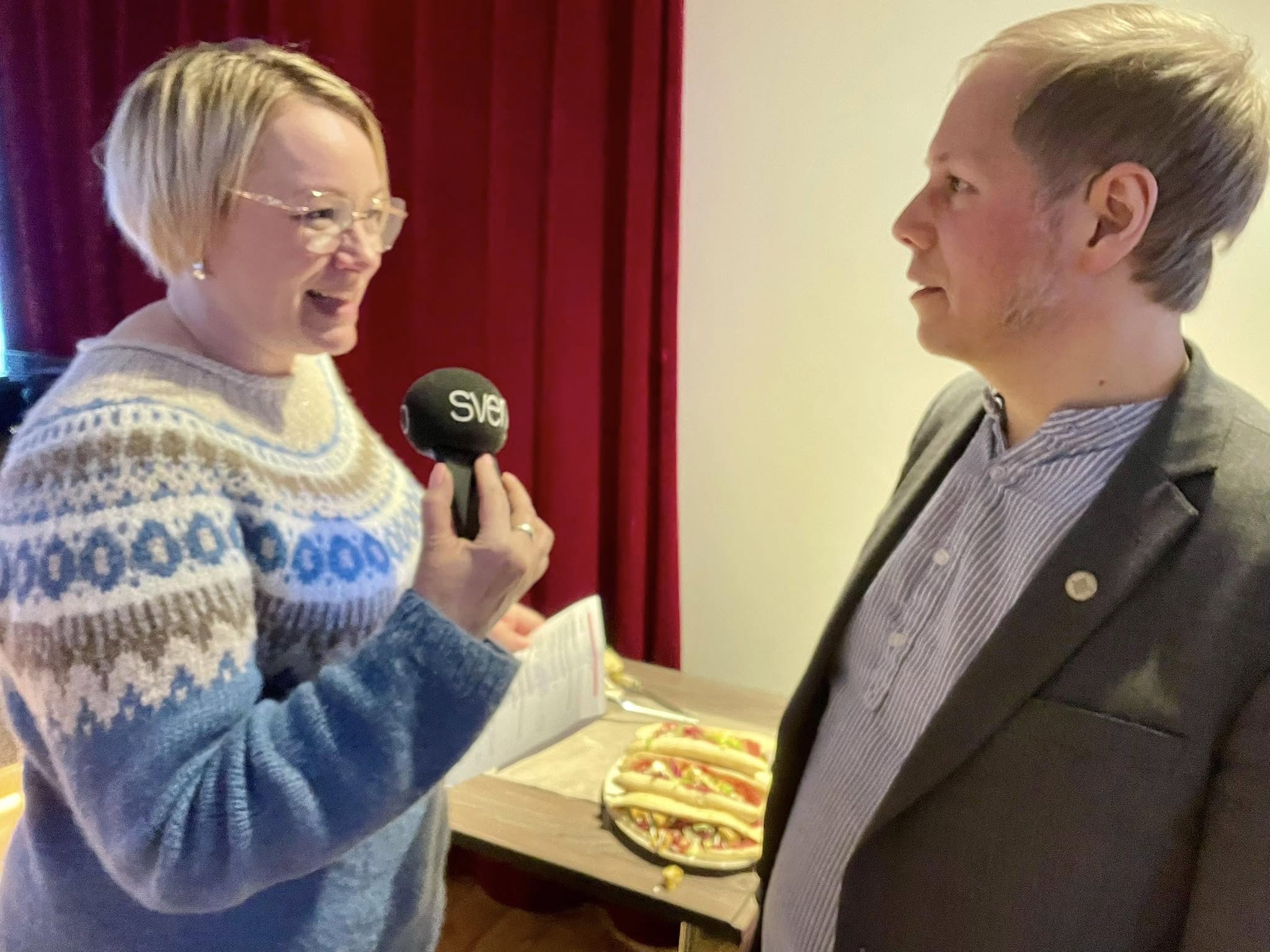 Maria Heikka, Meänraatio och moderator David Väyrynen